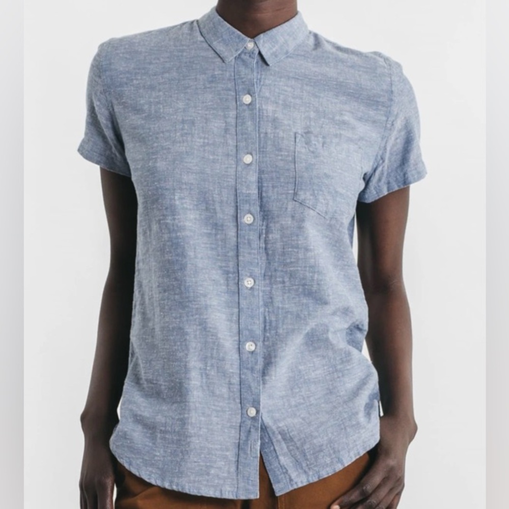 Bridge and Burn Women’s Lana Button Up Shirt Short Sleeve Blue XS